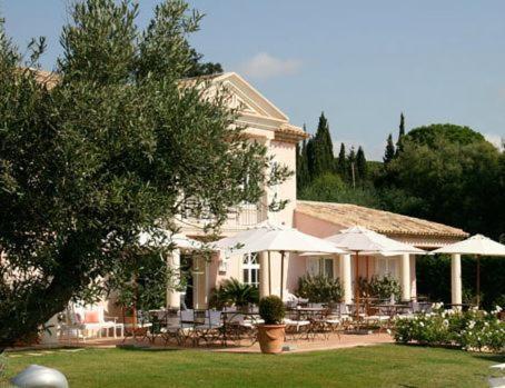 Hotel Villa Les Rosiers Grimaud Exterior foto